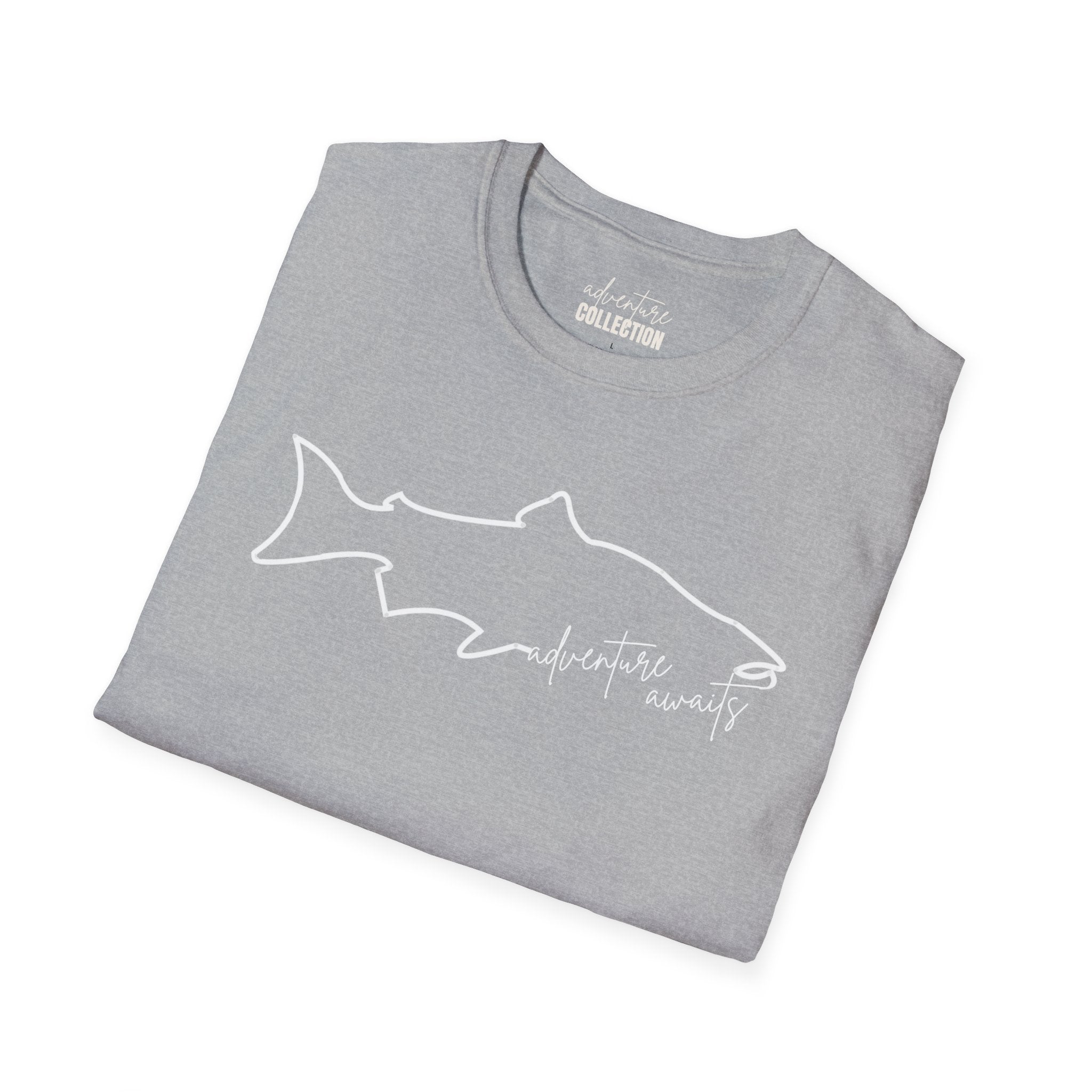 Fish "Adventure Awaits" - T-Shirt