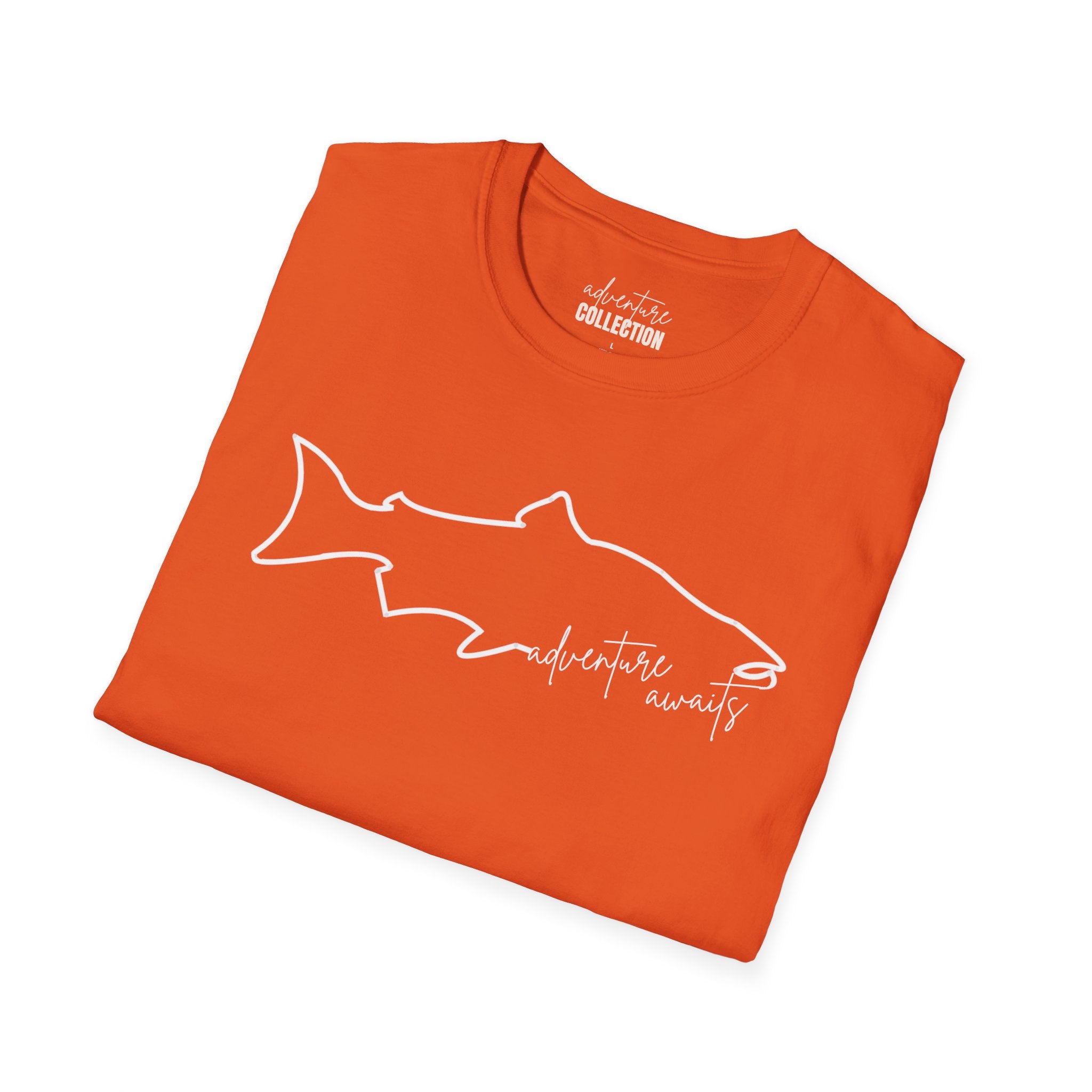 Fish "Adventure Awaits" - T-Shirt